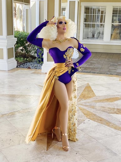 Gallery photo 9 of Chyna Cravens
