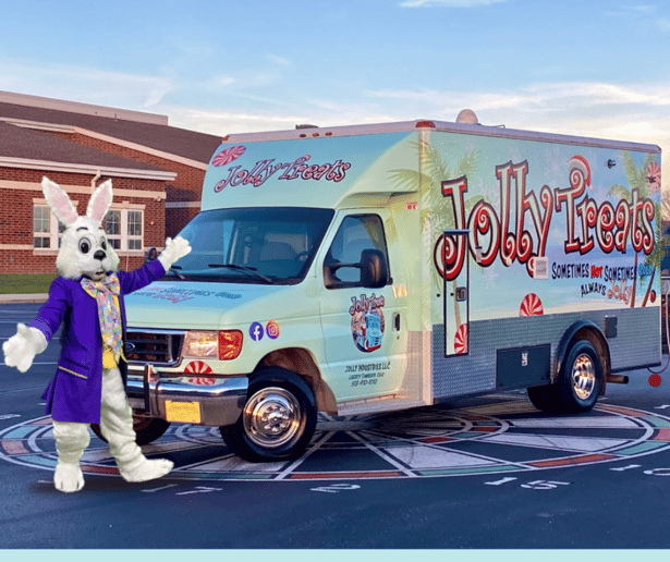Gallery photo 4 of Cincy Easter Bunny