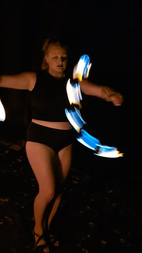 Gallery photo 3 of Cinder Ella