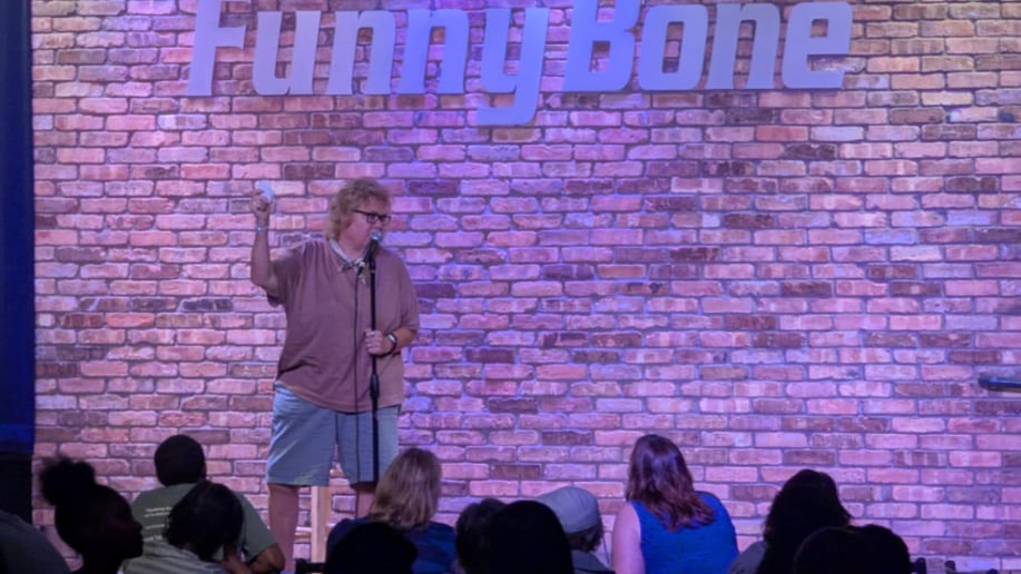Gallery photo 2 of Cindy Arena Comedy