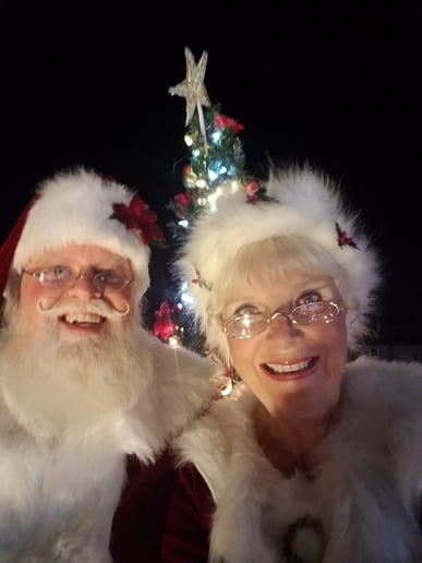 Gallery photo 6 of Cindy Claus