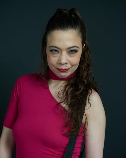 Gallery photo 3 of Cindy Reed