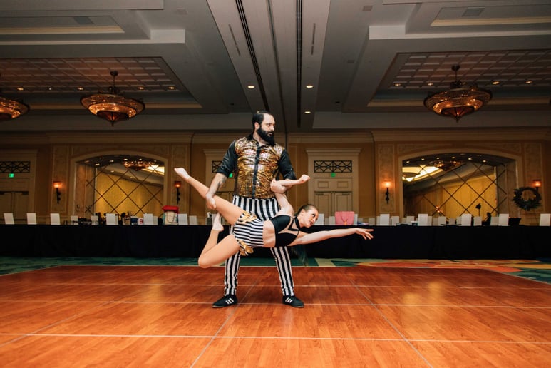 Gallery photo 4 of Circo Invictus