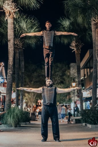Gallery photo 5 of Circo Invictus