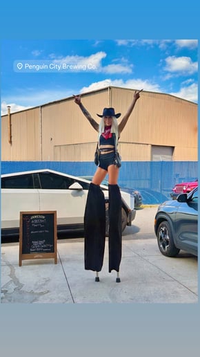 Gallery photo 3 of Brittney Marinelli - Circus Entertainment