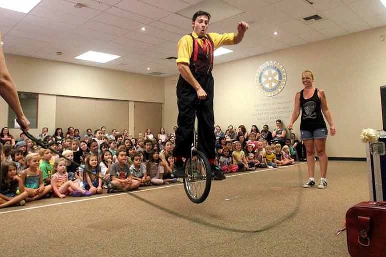 Gallery photo 12 of In Motion Shows (Circus!)