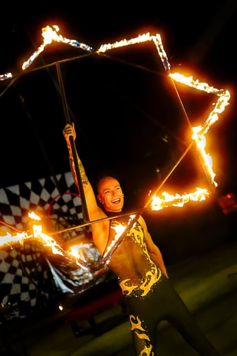 Gallery photo 8 of Circus Inferno Entertainment
