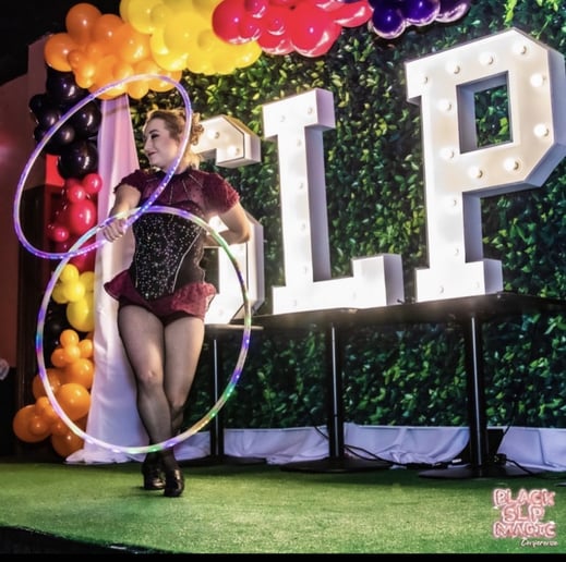 Gallery photo 20 of Circus Inferno Entertainment
