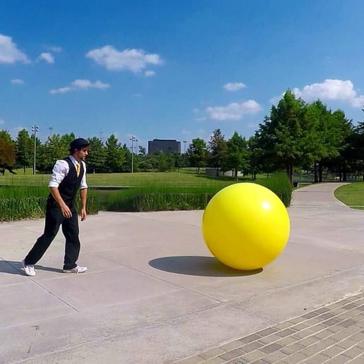 Gallery photo 6 of Circusball Walker and Juggler