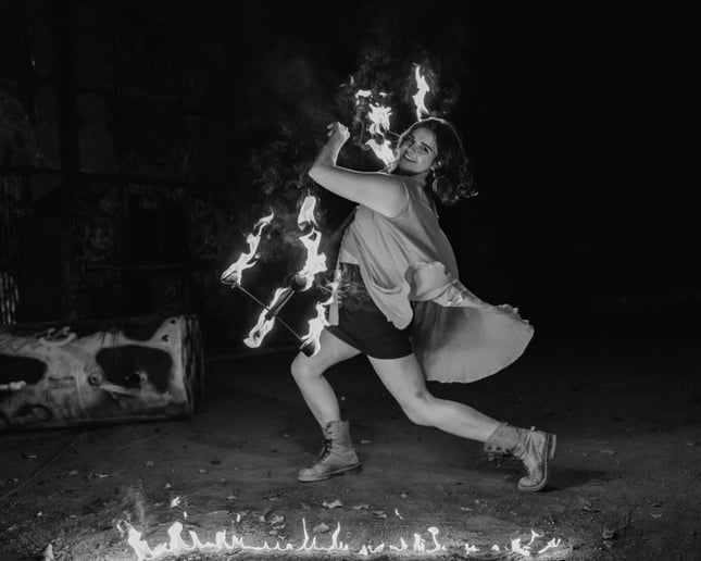 Gallery photo 2 of Natalie Rose Circus Performer