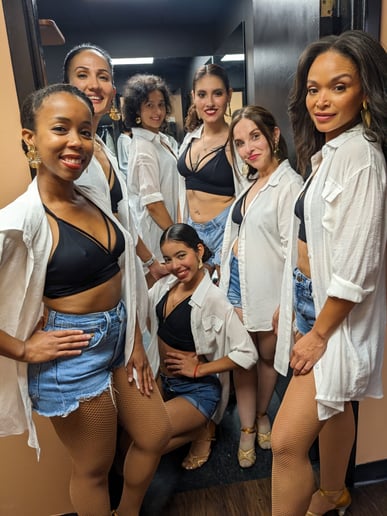 Gallery photo 3 of Clahvay - Cuban Dance Soul