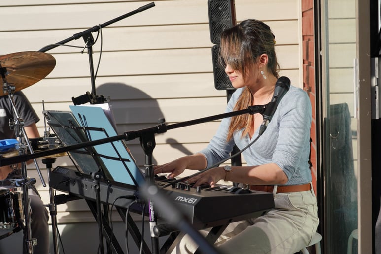 Gallery photo 2 of Clair de Lune Music