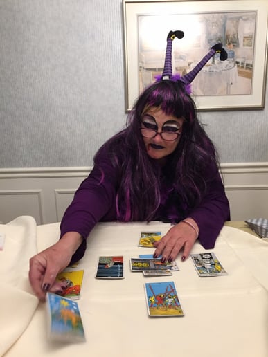Gallery photo 6 of Clairvoyant Lady