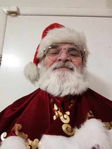 Gallery photo 1 of Santa George