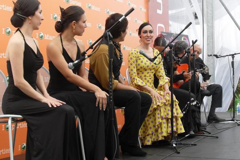 Gallery photo 2 of Clarita Filgueiras - Flamenco Puro