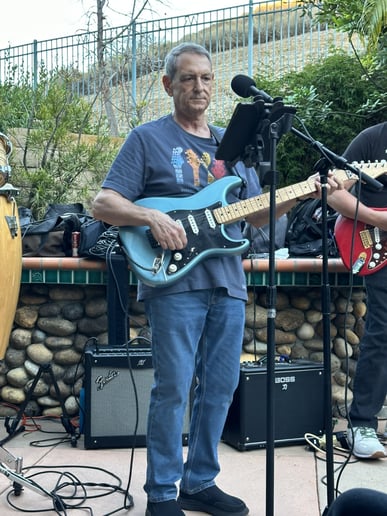 Gallery photo 1 of Classic Vinyl Band