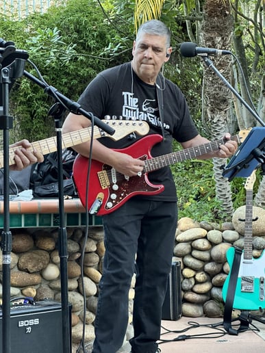 Gallery photo 2 of Classic Vinyl Band