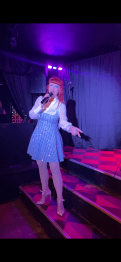 Gallery photo 1 of Classical Crossover Vocalist