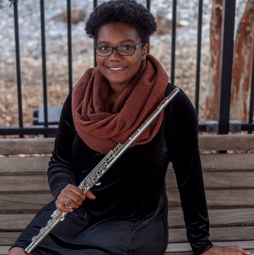 Gallery photo 2 of Classical Flute/Piccolo Player