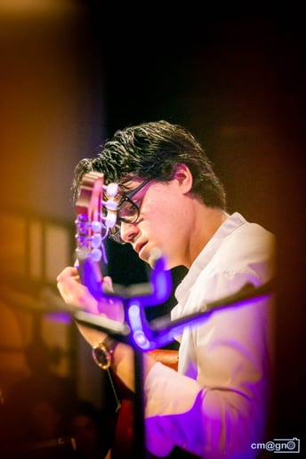 Gallery photo 3 of Daniel Guitar Music