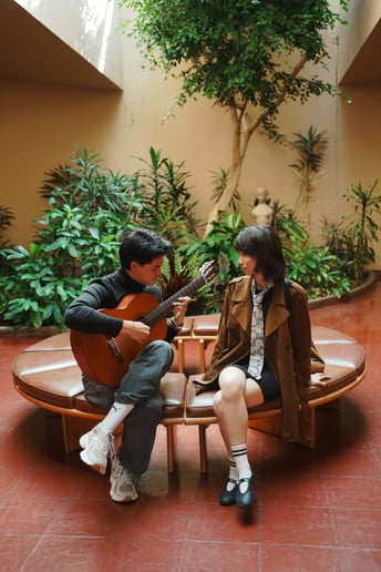 Gallery photo 2 of SF Classical Guitar Music