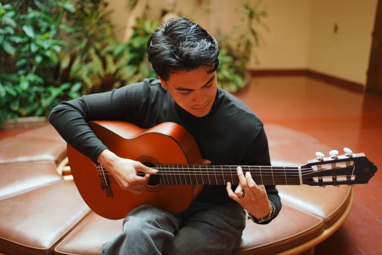Gallery photo 5 of SF Classical Guitar Music