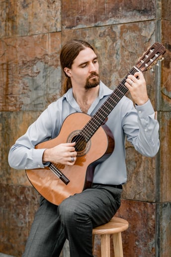 Gallery photo 1 of Randall Krieger - Classical Guitarist