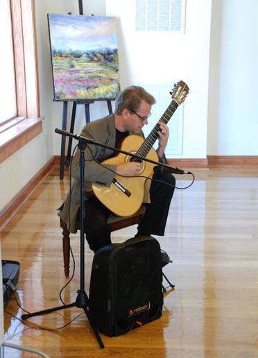 Gallery photo 3 of Classical & Latin-style Guitar