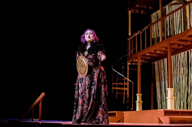 Gallery photo 4 of Elaina Matthews, Soprano