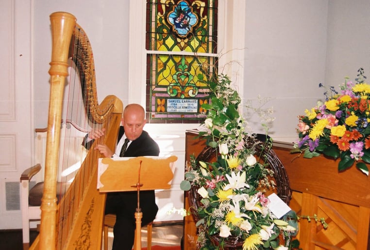 Gallery photo 1 of Classy music for your special occasion