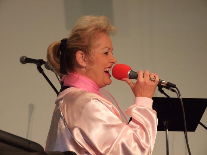 Gallery photo 2 of Classy Music Live