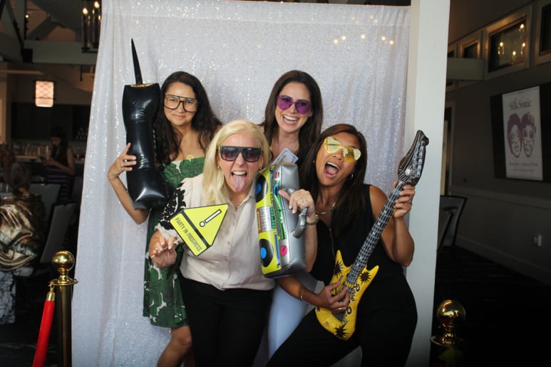 Gallery photo 18 of Classy Photo Booth Rental