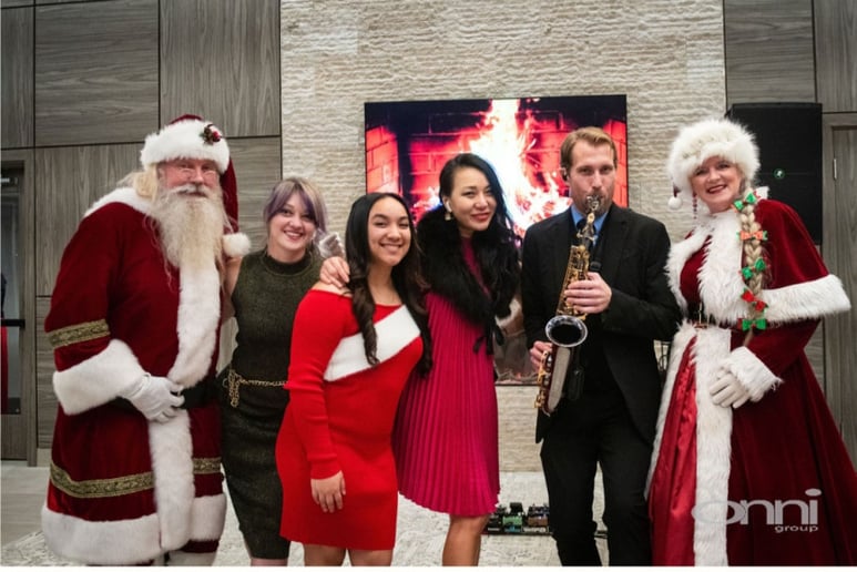 Gallery photo 7 of Claus Encounters