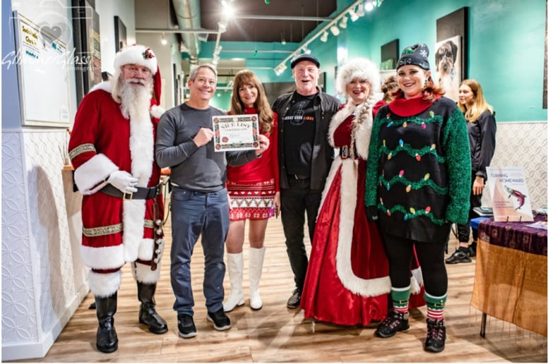Gallery photo 10 of Claus Encounters
