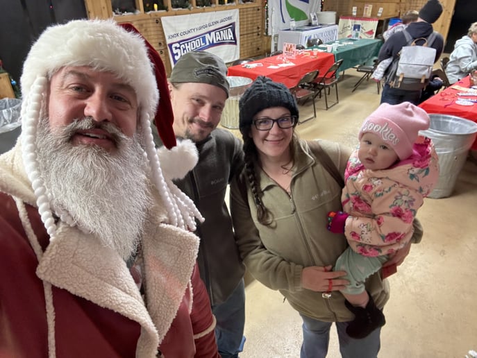 Gallery photo 1 of Claus with a Cause