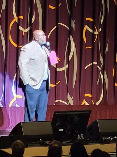 Gallery photo 3 of Clean Comedian Big Los