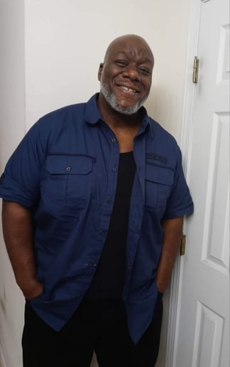 Gallery photo 5 of Clean Comedian Big Los
