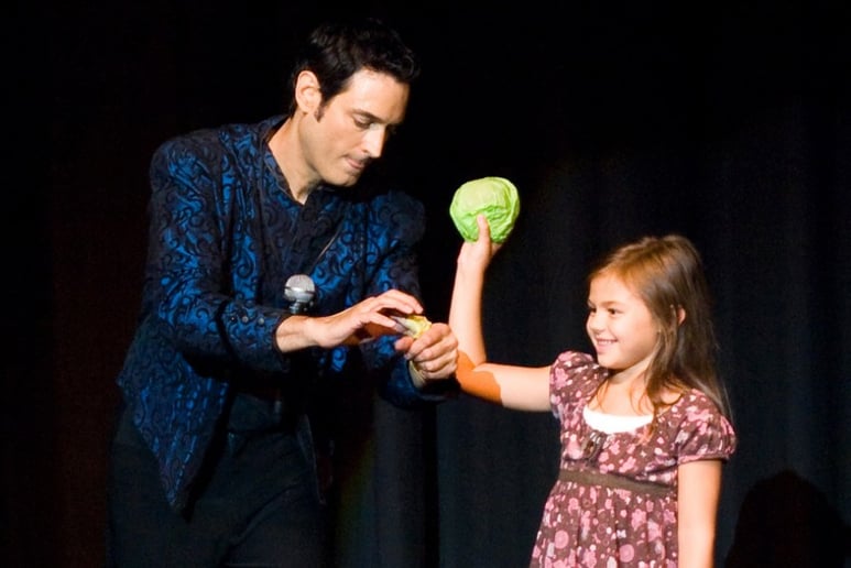 Gallery photo 4 of Clean Interactive Comedy Magic