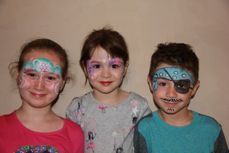 Gallery photo 8 of Cleo and Her Painting Pals