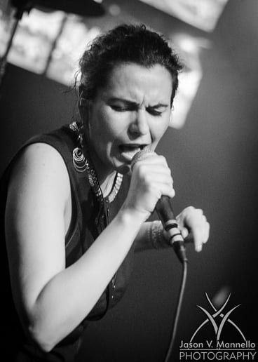 Gallery photo 1 of Cleo Blue dance band