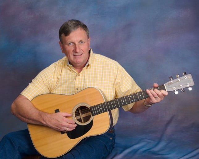 Gallery photo 1 of Cliff Shelder