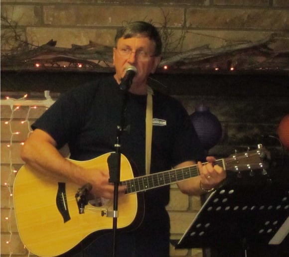 Gallery photo 2 of Cliff Shelder