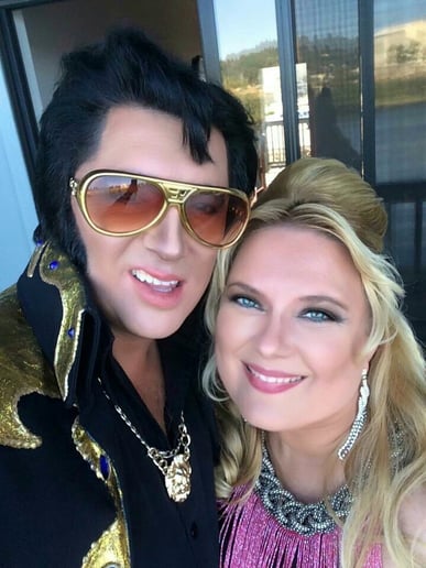 Gallery photo 1 of Clint and Ila Entertainment
