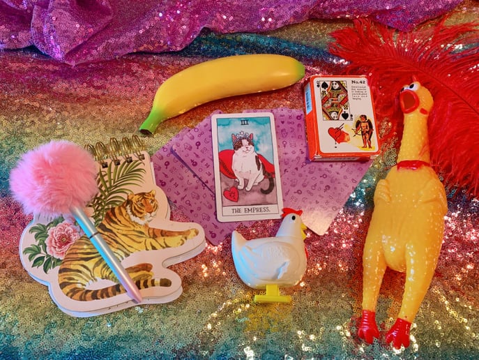 Gallery photo 2 of Dollop The Clown Tarot Readings