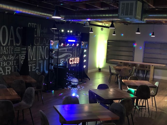 Gallery photo 7 of Club Anywhere! - Mobile Music & Lighting