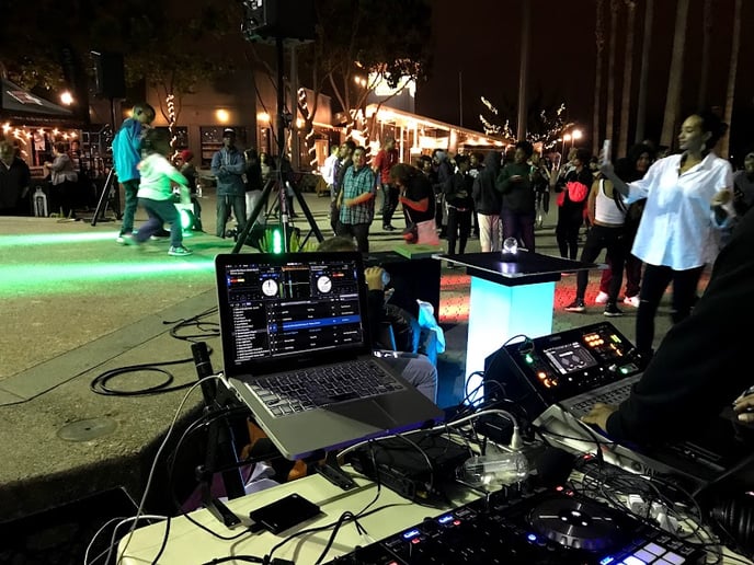 Gallery photo 14 of Club Anywhere! - Mobile Music & Lighting
