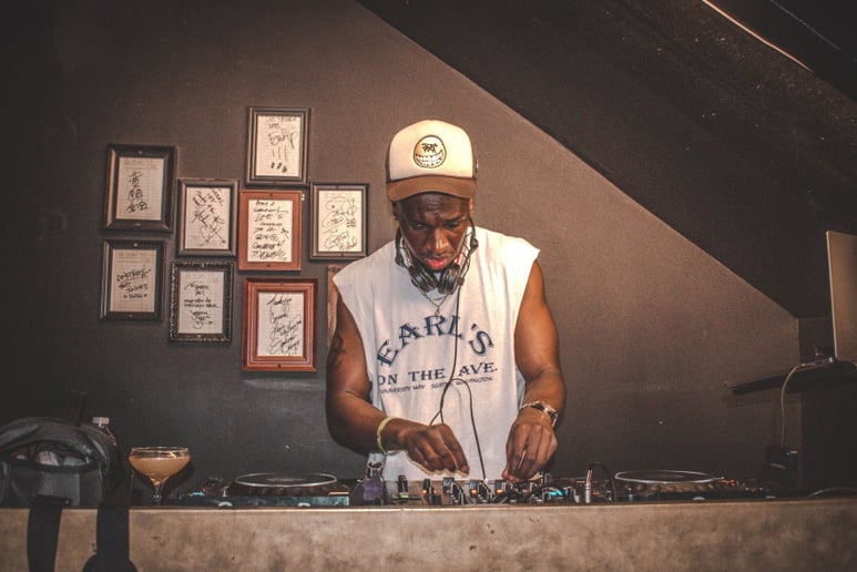 Gallery photo 3 of Taji - Club/Event/Wedding DJ &  Sound Engineer