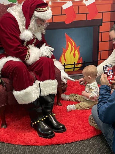Gallery photo 2 of Coach Santa
