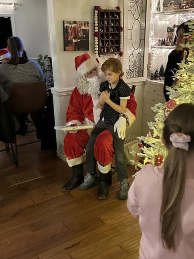 Gallery photo 9 of Coach Santa