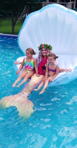 Gallery photo 4 of Mermaids of Sotra